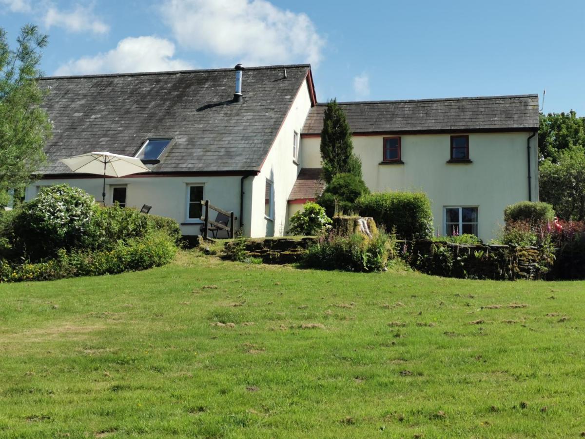 Wellstone Cottages - Honey Coach House Llanfyrnach Extérieur photo